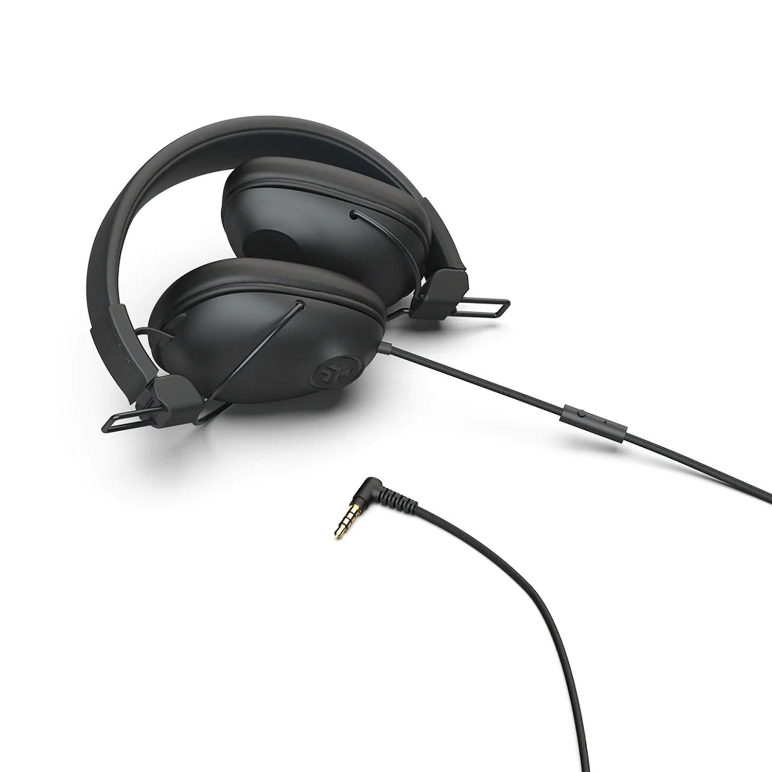 Studio Pro Wired Over-Ear Headphones Black - Image 3